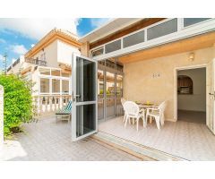 ADOSADO ESQUINA CON SOLARIUM ORIENTADO AL SUR EN PLAYA FLAMENCA