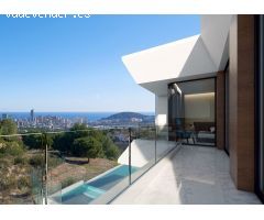 La lujosa nueva villa con impresionantes vistas al mar con piscina privada, sauna y gym
