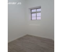 Vivienda en venta con local comercial incluido