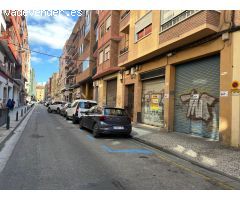 Amplio local comercial en zona céntrica de Zaragoza