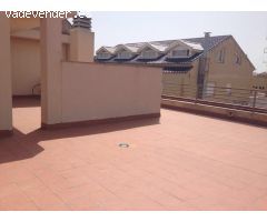 Amplia Vivienda de 4 Dormitorios con Terraza, Garaje  Trastero Incluidos
