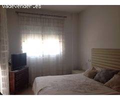 Amplia Vivienda de 4 Dormitorios con Terraza, Garaje  Trastero Incluidos