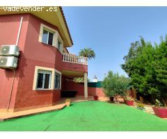 ¡OPORTUNIDAD ÚNICA! DÚPLEX CON AMPLIO JARDÍN, BARBACOA Y MUCHÍSIMA LUZ NATURAL