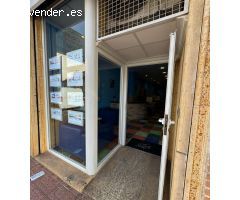 LOCAL COMERCIAL PARA MONTAR NEGOCIO EN EL CENTRO DE TORREVIEJA.