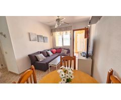 ¡Bungalow en venta en Torreblanca, Torrevieja, Alicante!