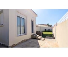 Villa en Venta en Algorfa, Alicante