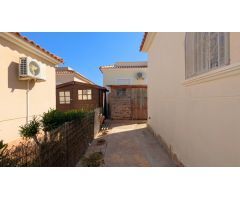 Villa en Venta en Algorfa, Alicante