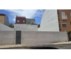 Solar urbano en venta calle Autodate 18 La Gallega – 113 m² – Edificable 3 plantas