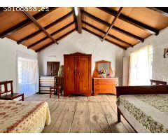 FINCA con Casa-Cueva con terreno urbano en la zona de Juncal de Tejeda