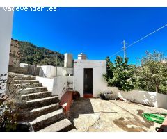Casa con terreno en la zona de Juncal de Tejeda