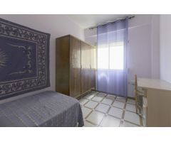????? PISO LUMINOSO EXCLUSIVO PARA CHICAS ESTUDIANTES, PLAZA DE TOROS – CURSO 25/26