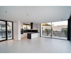 Villa en Venta en Orihuela, Alicante