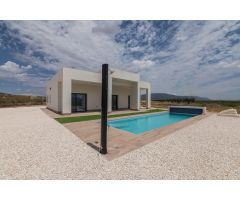 Villa en Venta en Pinoso, Alicante