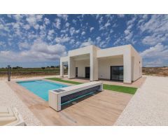Villa en Venta en Pinoso, Alicante