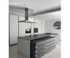Villa en Venta en Pinoso, Alicante