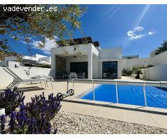 Villa en Venta en Benijófar, Alicante