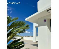 Villa en Venta en Benijófar, Alicante