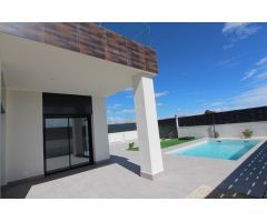 Villa en Venta en Pinoso, Alicante
