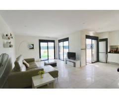Villa en Venta en Pinoso, Alicante