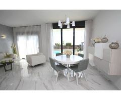Villa en Venta en San Miguel de Salinas, Alicante
