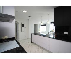 Villa en Venta en San Miguel de Salinas, Alicante