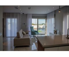 Villa en Venta en Orihuela Costa, Alicante