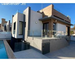 Villa en Venta en Torrevieja, Alicante