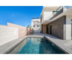 Villa en Venta en Benijófar, Alicante