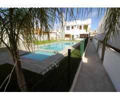 Villa en Venta en Pilar de la Horadada, Alicante