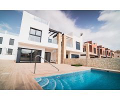 Villa en Venta en Orihuela Costa, Alicante