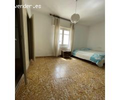 PISO 4 HABITACIONES. ZONA CENTRO