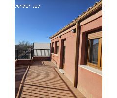 ATICO CON TERRAZA EN ZONA TEJERA