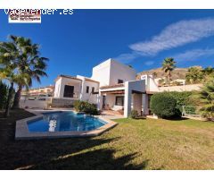 Chalet en  Finestrat, Sierra cortina