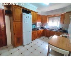 Casa independiente en excelente ubicación en Alzira
