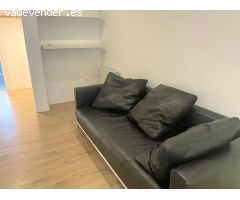 Ático con terraza y orientación sur en zona residencial de Alzira