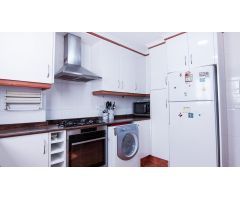 ALQUILER: Amplio piso amueblado con 4D, 2 baños y gran terraza en Ruzafa, Valencia
