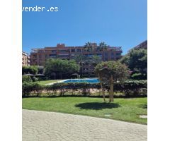 Piso con 2 terrazas, 3 dormitorios y garaje, piscina comunitaria en San Pau, Valencia