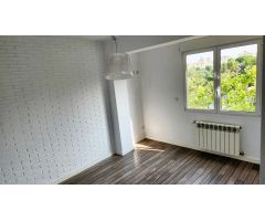 ALQUILER: Piso reformado 2D y 2 baños en Exposició. Valencia