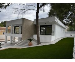 Villa en Venta en Torrevieja, Alicante