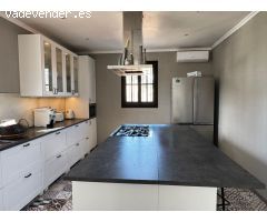 Villa en Venta en Crevillente, Alicante