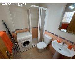 REFORMADO ESTUDIO DE 28 M2. CON TERRAZA SUPER GRANDE DE 56 M2. DISTACIA PLAYA 300 METROS.