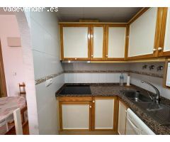 BONITO APARTAMENTO EN EL CENTRO DE TORREVIEJA CON PISCINA. 1 DORM. 1 BAÑO. 48 M2. PLAYA A 1000 METR.