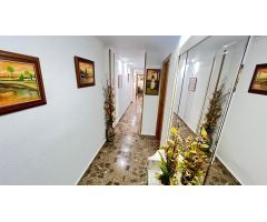 APARTAMENTO EN TERCERA PLANTA CON 2 DORMITORIOS Y 1 BAÑO SEMIREFORMADO
