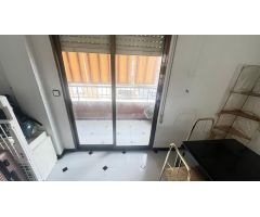 APARTAMENTO EN EL CENTRO DE GUARDAMAR CON 110M2