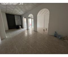 LOCAL DIAFANO CON PROYECTO DE APARTAMENTO A TAN SOLO 350 METROS DE LA PLAYA