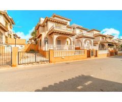 Chalet en Venta en Orihuela Costa, Alicante