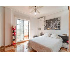 Chalet en Venta en Orihuela Costa, Alicante