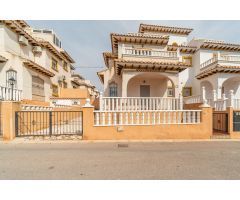 Chalet en Venta en Orihuela Costa, Alicante
