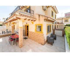 Chalet en Venta en Orihuela Costa, Alicante