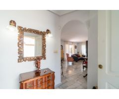 Villa en Venta en Torrevieja, Alicante